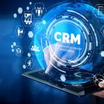 How can CRM be implemented successfully? A step-by-step method